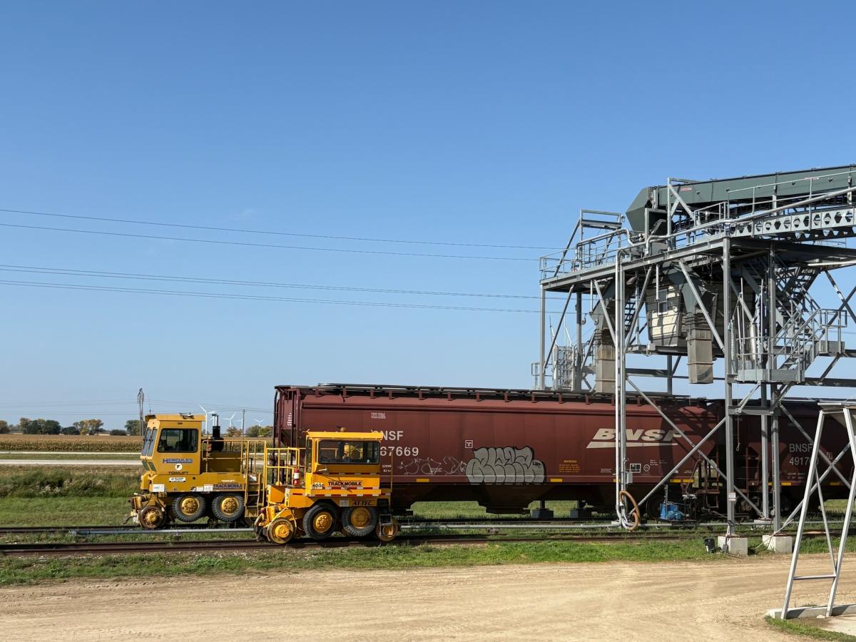 Railcar with trackmobile